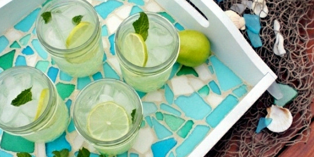 glasses of lemonade for the children to drink