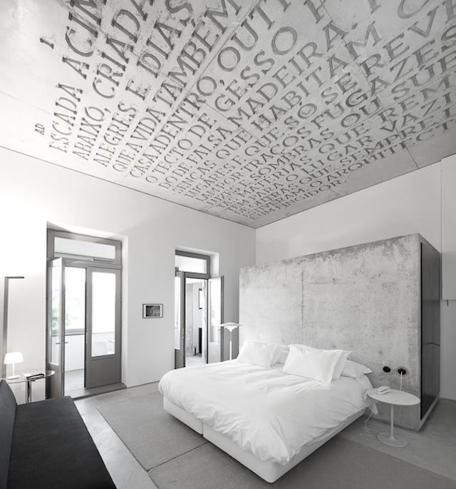 letters on the ceiling creative bedroom design