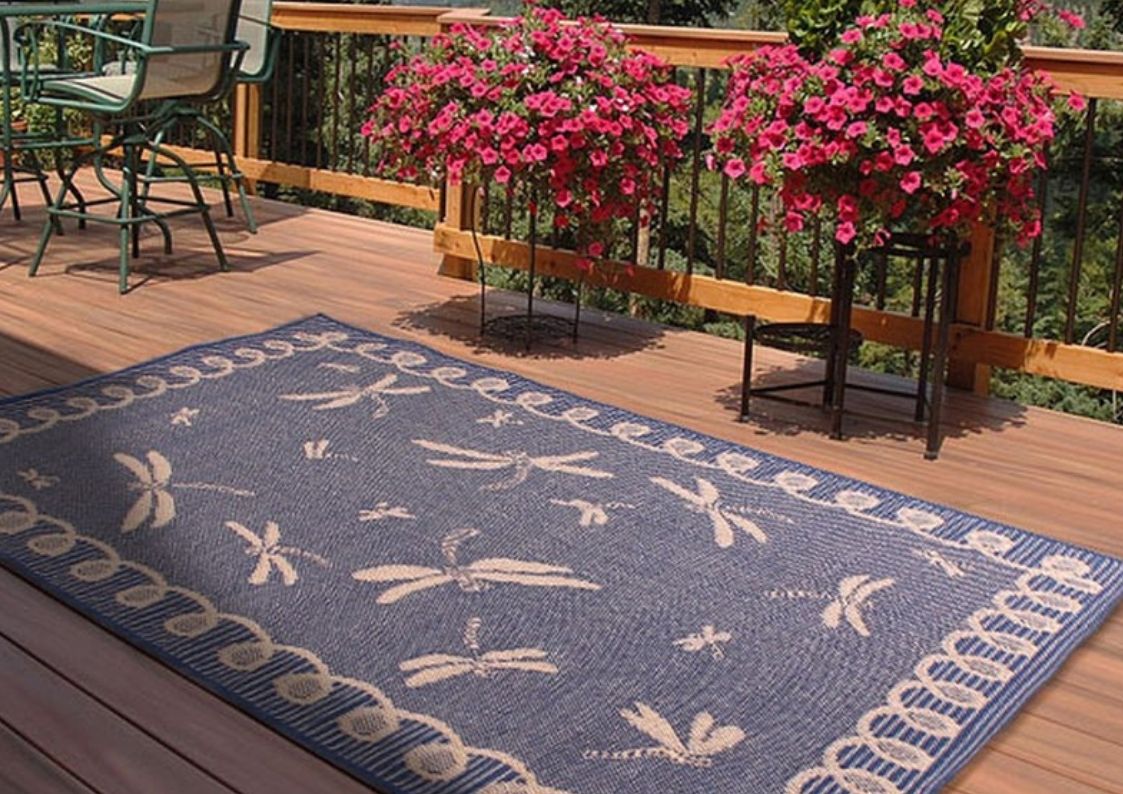 Dragonfly Outdoor Rugs from The Rug Seller